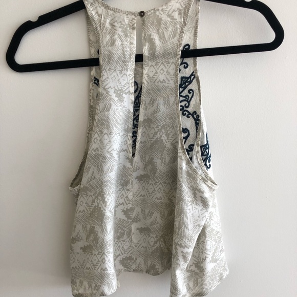 Ecoté x Urban Outfitters High Neck Flowy tank S - Picture 7 of 11